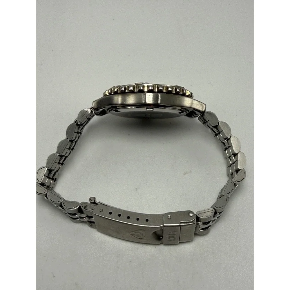 Quicksilver ROXY RX421 Ladies Watch New Battery 31MM 6.25
